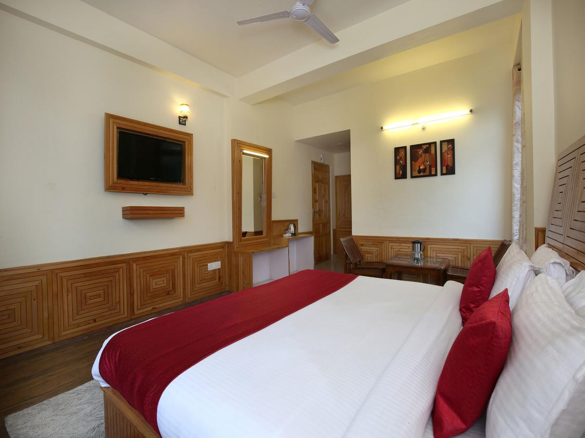 Oyo 10116 Hotel Rhythm Retreat มะนาลี ภายนอก รูปภาพ